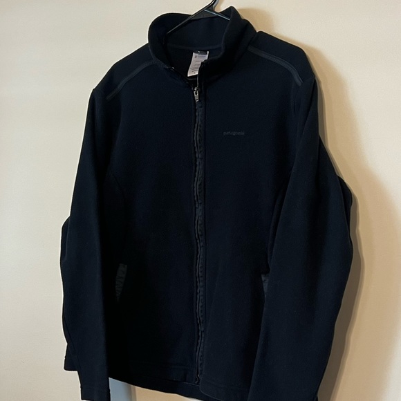 Patagonia Women’s Sz XL Full Zip Fleece Jacket Black Made in USA. - Picture 3 of 14